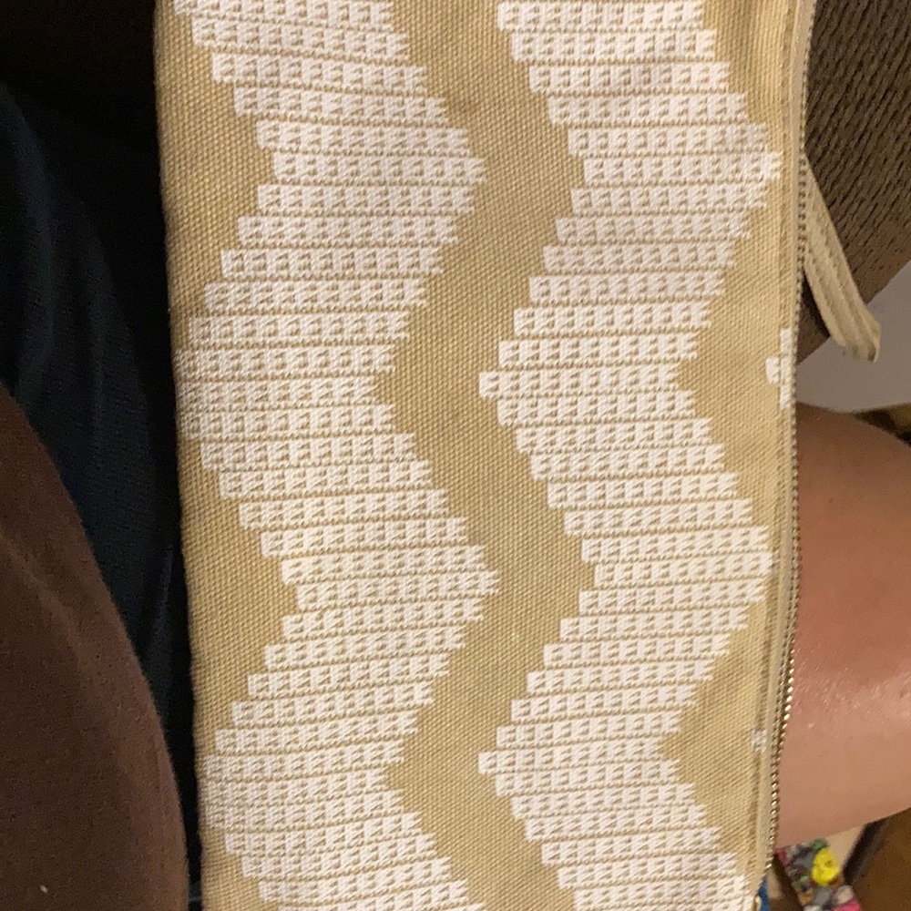 Manaola extra large clutch